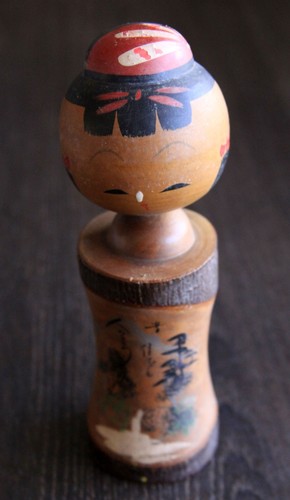 Kokeshi,Holzpuppe,Handmade,alt