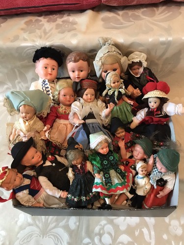 Trachtenpuppen 50er 70er - 17,
